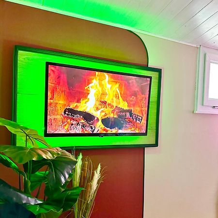 Charmant Appartement Duplex Au Calme Évreux Eksteriør billede