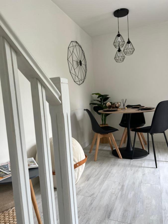 Charmant Appartement Duplex Au Calme Évreux Eksteriør billede